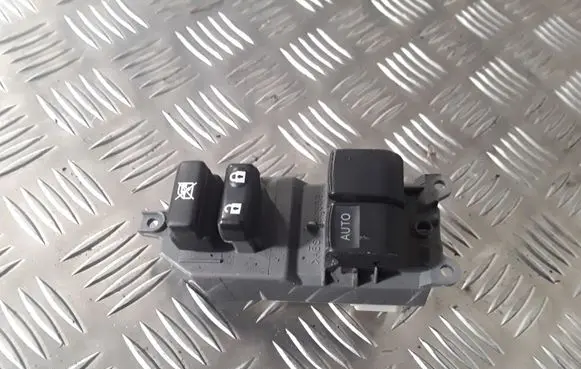 Toyota Verso-S Electric window control switch