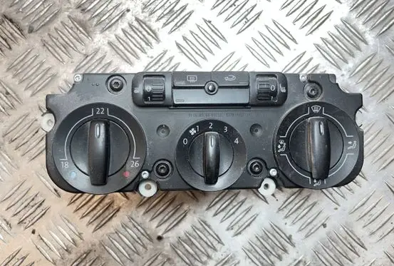 Volkswagen PASSAT B6 Climate control unit 1K0820047JJ