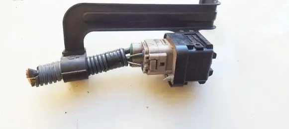 Toyota RAV 4 (XA20) Glow plug pre-heat relay 1567003120 156700-3120