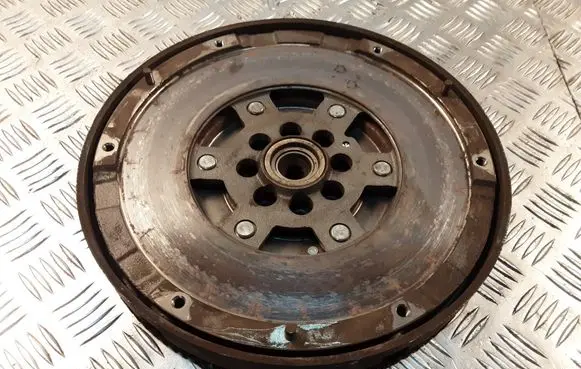Audi A4 S4 B6 8E 8H Dual mass flywheel A7018
