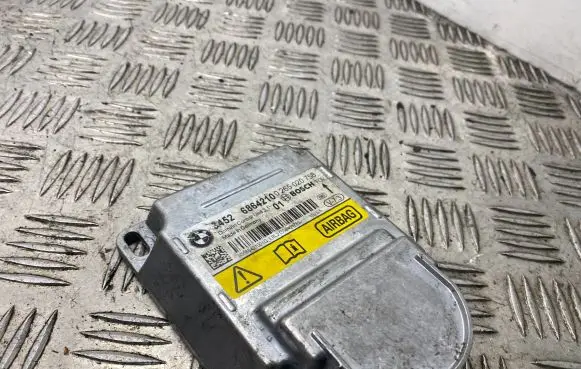 BMW 3 F30 F35 F31 Airbag control unit/module 6864210 34526864210