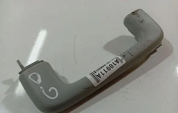 Peugeot 4007 Rear interior roof grab handle
