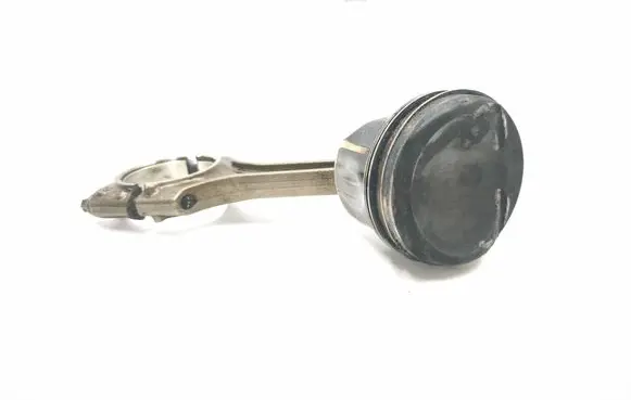 Skoda Octavia Mk2 (1Z) Piston with connecting rod