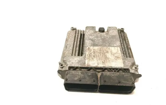 Audi A4 S4 B9 Engine control unit/module 04L906026FS