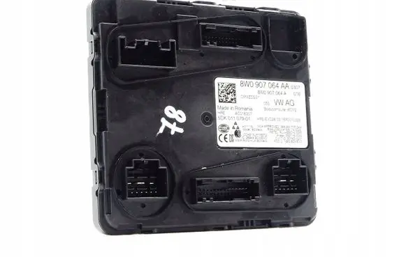 Audi A4 S4 B9 Comfort/convenience module 8W0907064AA