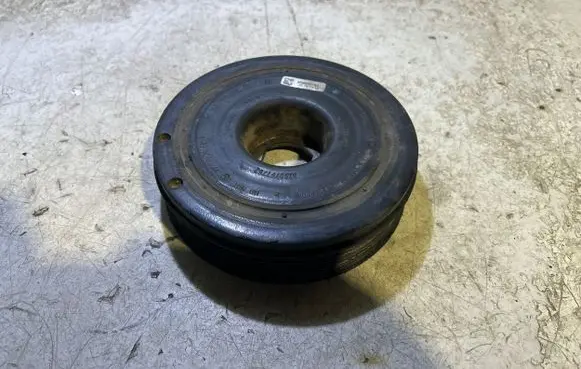 Nissan X-Trail T31 Crankshaft pulley 8200767762