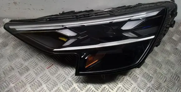 Audi Q8 Headlight/headlamp 4M8941085B 4M8941085