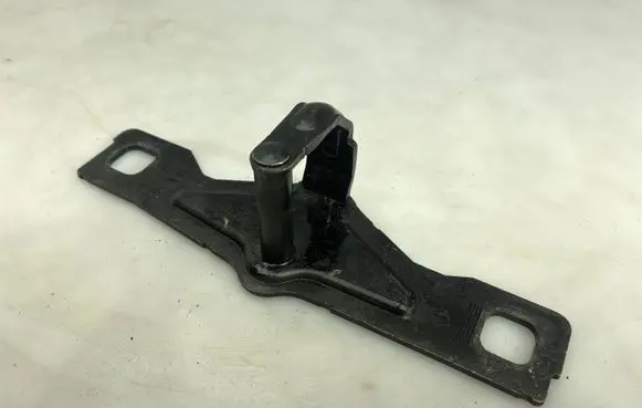 Audi A6 S6 C7 4G Loading door lock loop/hook striker 4G5827507