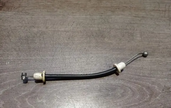 Volvo XC90 Hand brake release cable 