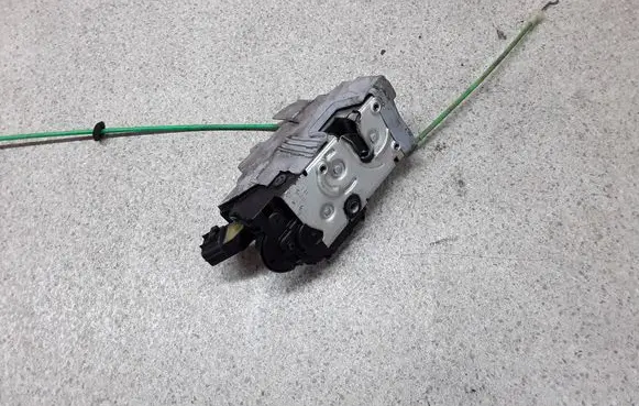 Fiat Croma Rear door lock 51826081