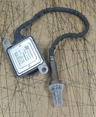 Mercedes-Benz Sprinter W906 Lambda probe sensor A0009050008