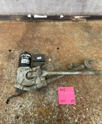 Mercedes-Benz A W168 Wiper motor 1688200242