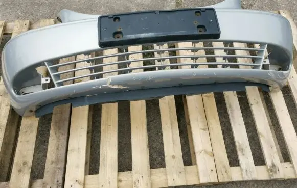 Chrysler Voyager Front bumper