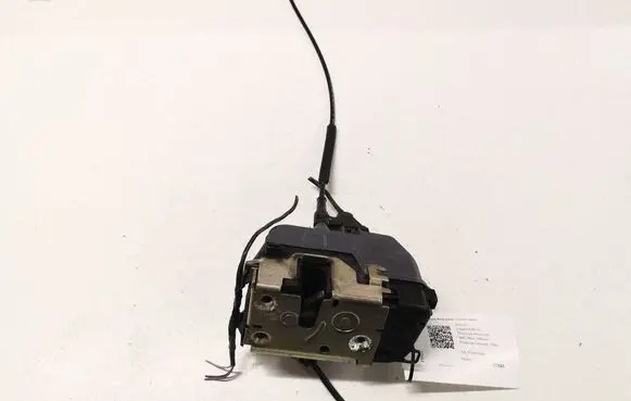 Renault Laguna II Rear door lock 009153 140206