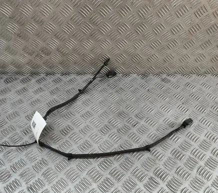 BMW M3 F80 Windshield washer spray nozzle 53437790 7276500