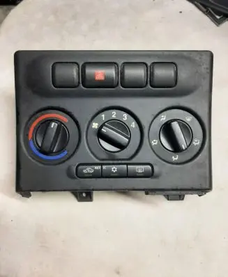 Opel Zafira A Climate control unit 90559839 90589777