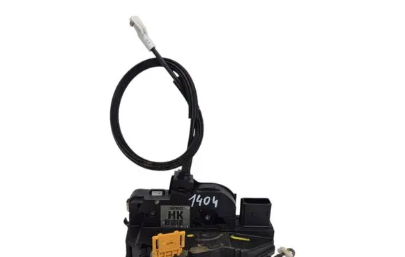 Opel Adam Front door lock 13579522