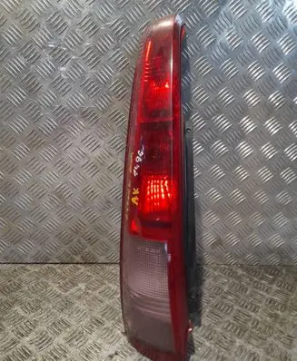 Nissan X-Trail T30 Rear/tail lights