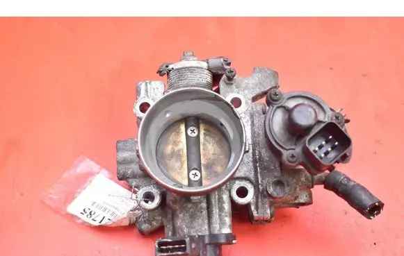 Mitsubishi Carisma Throttle body valve 