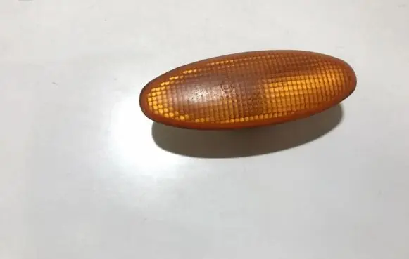 Ford Mondeo MK II Front fender indicator light 95gg13k309aa