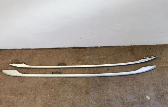 Nissan Qashqai+2 Roof bar rail
