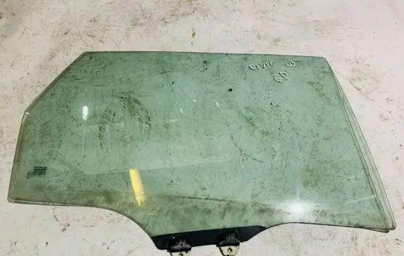Honda Civic Rear door window glass