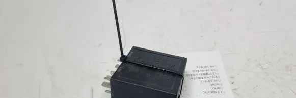 Volkswagen PASSAT B5 Other relay