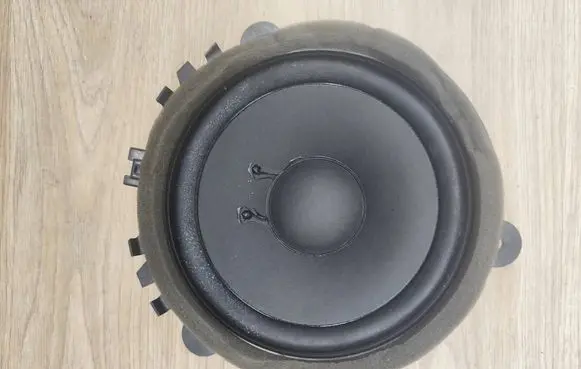 Volvo V60 Rear door speaker 30657445 13W11