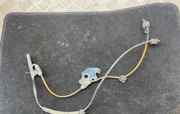 Toyota Prius (XW30) ABS brake wheel speed sensor 8954347030