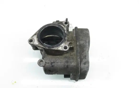 Volkswagen PASSAT B6 Throttle body valve 03G128063B