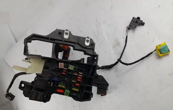 Skoda Octavia Mk3 (5E) Other engine bay part 5q2941395a