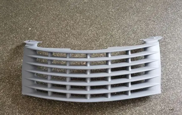 Chrysler PT Cruiser Front bumper upper radiator grill