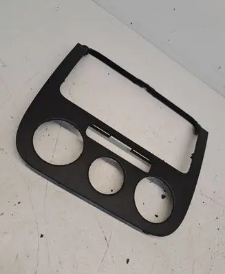 Volkswagen Golf V Trim molding 1K0858071