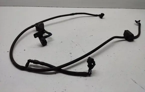 Mercedes-Benz ML W164 Windshield washer spray nozzle A1648600947 A1648601147 A0009982901