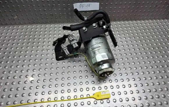 Mazda 6 Fuel filter bracket/mount holder S26405545