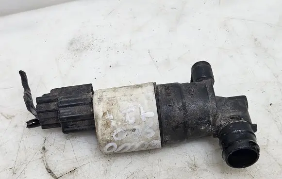 Volvo S60 Windscreen/windshield washer pump AV6117K624AA