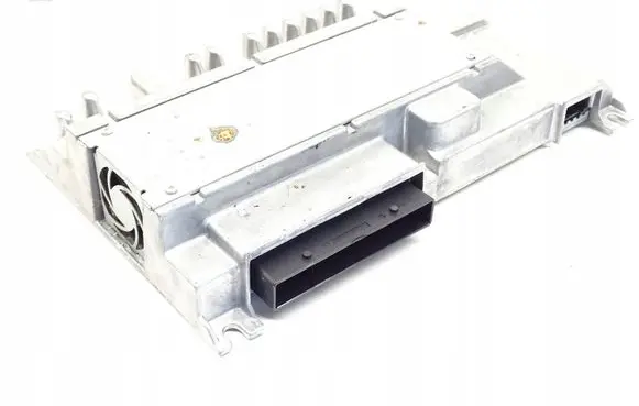 Skoda Superb B8 (3V) Sound amplifier 81A035223