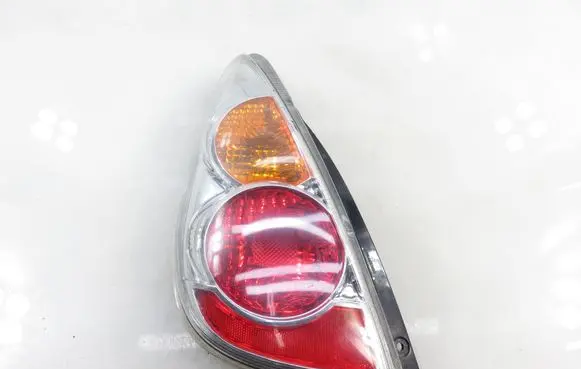 Suzuki Liana Rear/tail lights 3560354G1