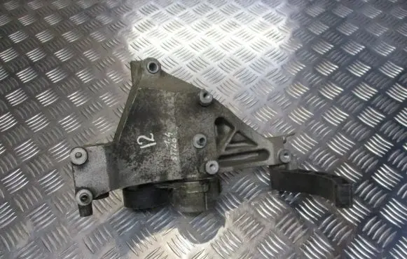 Fiat Stilo Engine mounting bracket