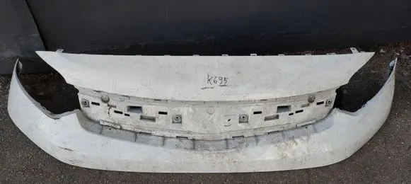Opel Vivaro Front bumper 9833129877