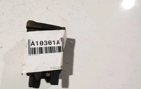 Audi A6 S6 C4 4A Hazard light switch 4a0941509a