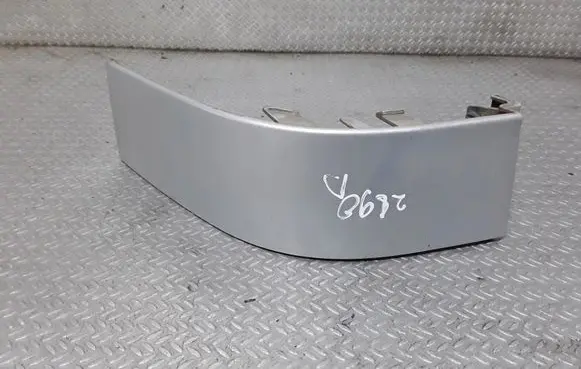 Volkswagen Sharan Rear/tail light trim molding 7M3807872