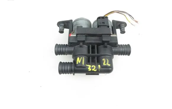 BMW X5 E53 Coolant heater control valve 8374995 1147412137