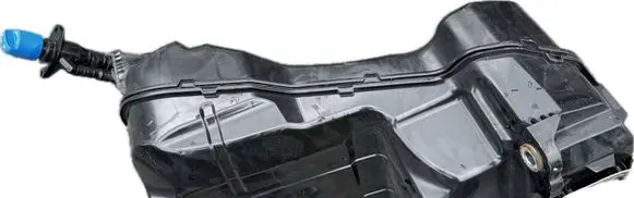 Audi Q7 4M AdBlue liquid reservoir 4M0131878BF