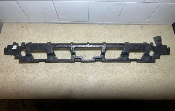 Porsche Cayenne (9Y0 9Y3) Front bumper foam support bar 9Y0807550B