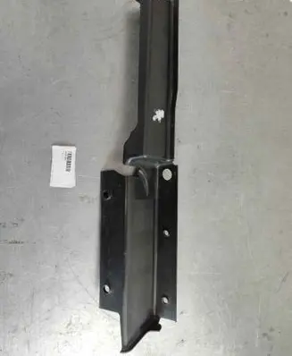 Volvo XC40 Engine bonnet/hood lock trim molding 31651853 32131858