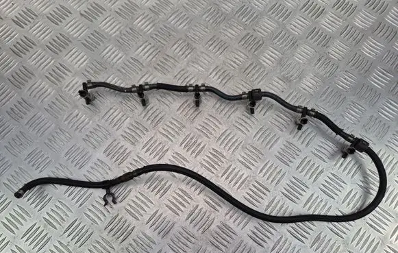 BMW X5 E70 Fuel return line/hose 7799869