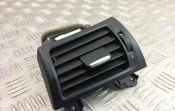 BMW X3 F25 Dashboard side air vent grill/cover trim 9217441