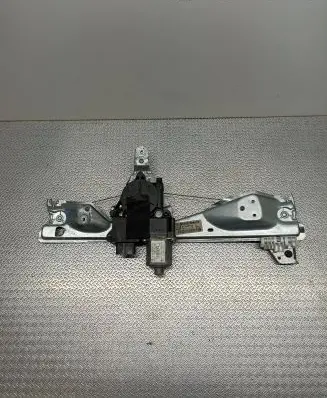 Peugeot 308 Rear door window regulator with motor 9659826680 977840102