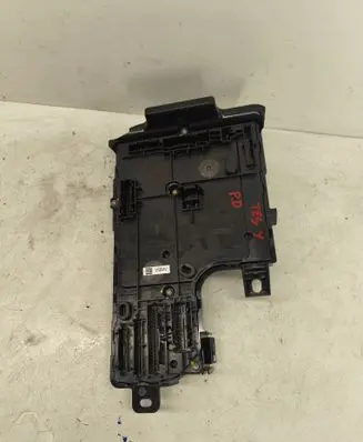 Tesla Model Y Central body control module 165765000C
